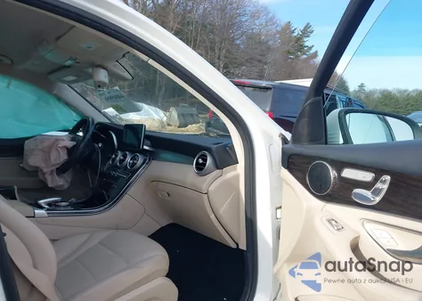 2016 Mercedes-Benz Glc 300 4Matic из США, поврежденный, VIN WDC0G4KB3GF092014